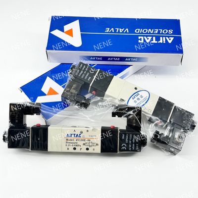 4V230C-08 정밀 유체 규정 5 포트 3 위치에 대한 전자 자기 밸브 AIRTAC