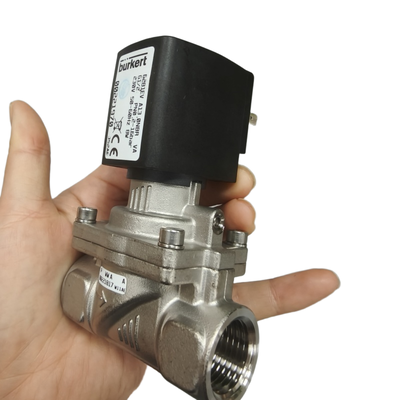 230V AC 전압 밸브 공기 및 수압 시스템 용용으로 적합한 오리시 크기가 13mm