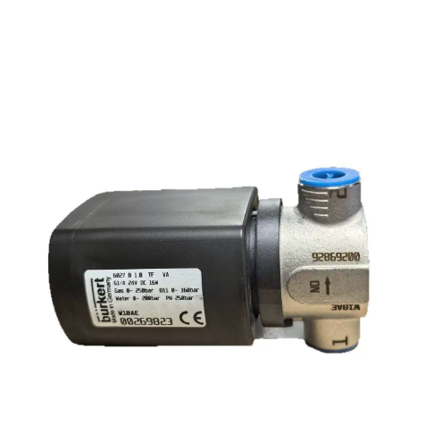 24VAC Pneumatic Solenoid Valve 1/4 포트 크기 2 Way 정상적으로 열린 FKM 밀폐 재료 산업 자동화 시스템에 이상적입니다 20047353