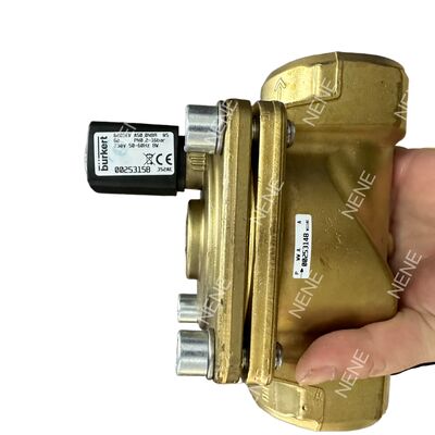 직접 작용 2/2 NC 전자기 밸브 BURKERT 6281 00221959 G1 포트 Brass Body 손 작동 20.0 오리피스 NBR 밀폐 AC220V 8W 0.2-16bar -10~+80°C